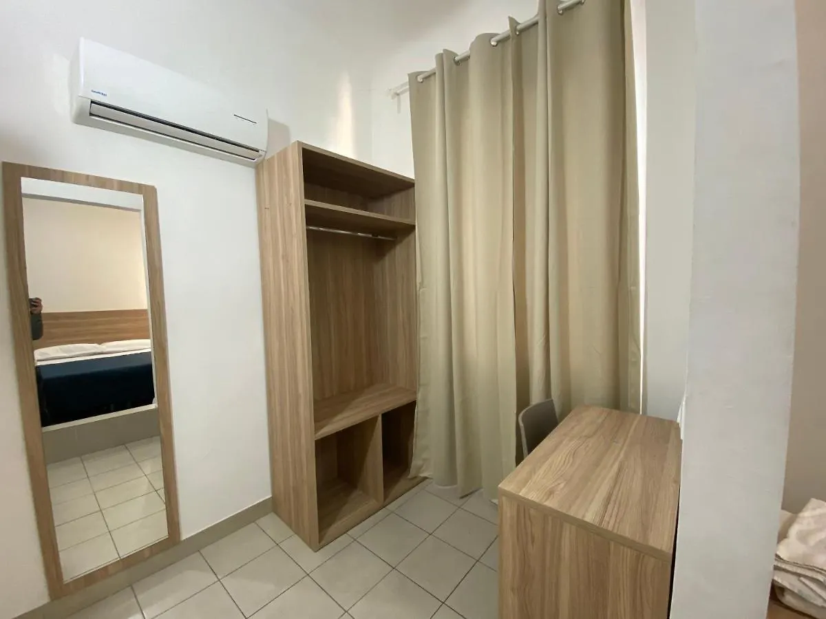 Lucky Guest House 0*, Florence Italy